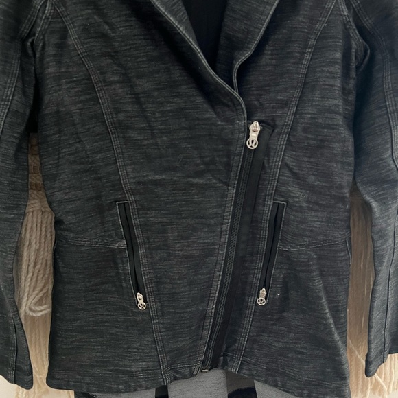 Lululemon Athletica Charcoal Gray Blazer - Picture 5 of 10